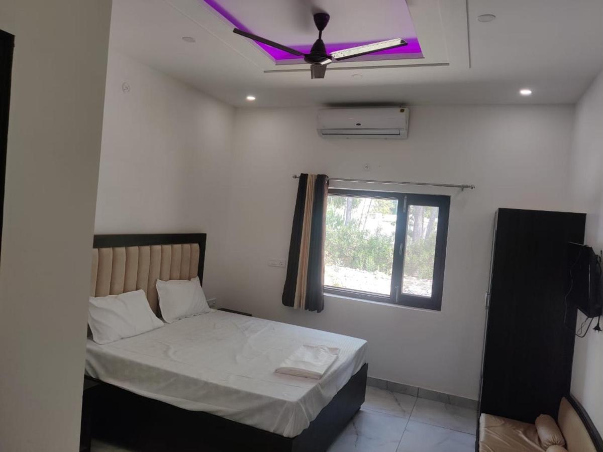 Royal Green Celebrate In Style Sahāranpur Exterior photo