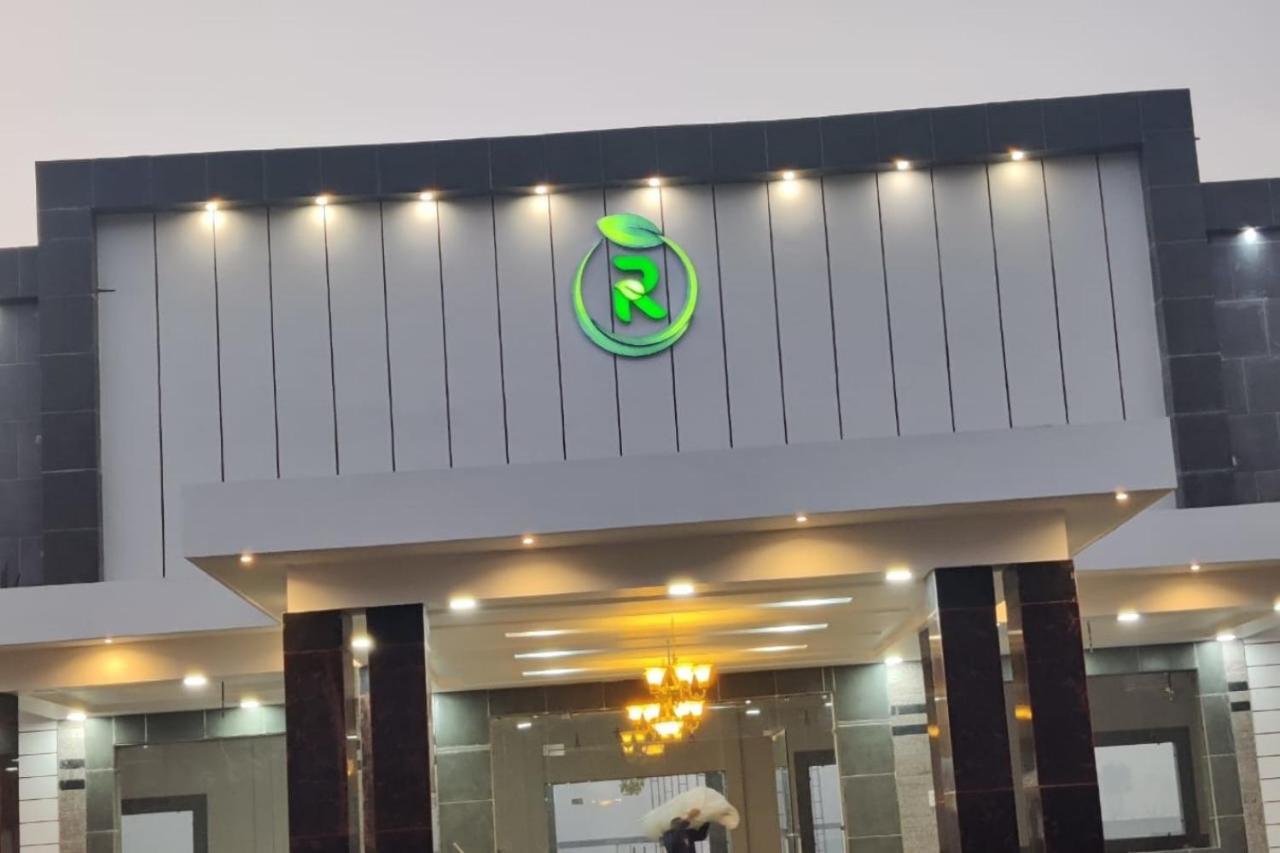 Royal Green Celebrate In Style Sahāranpur Exterior photo