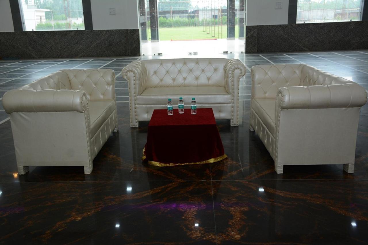 Royal Green Celebrate In Style Sahāranpur Exterior photo