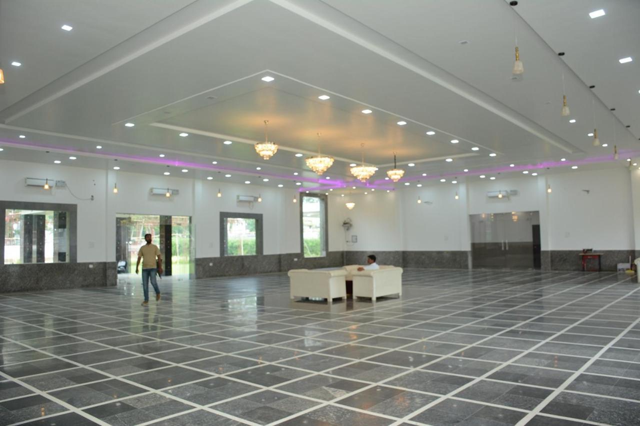 Royal Green Celebrate In Style Sahāranpur Exterior photo
