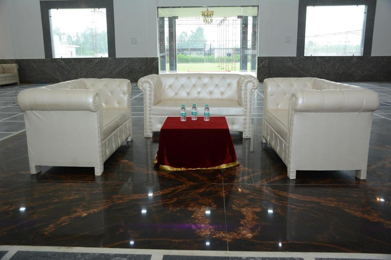 Royal Green Celebrate In Style Sahāranpur Exterior photo